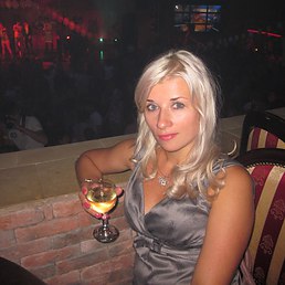 Saint Petersburg pictures of hot women that want to meet